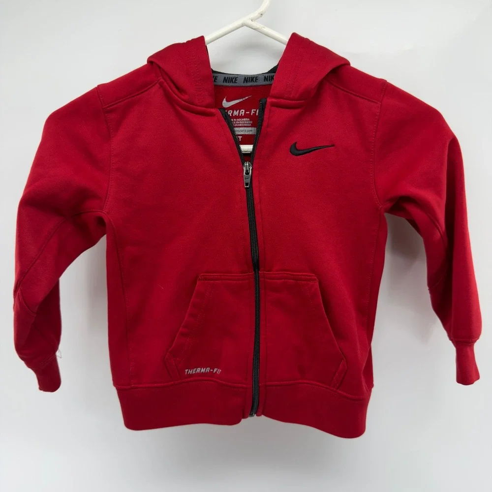 Nike therma fit
